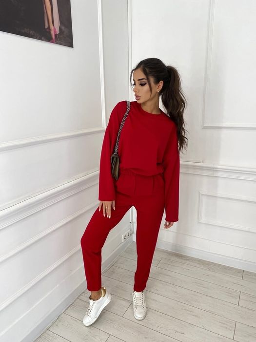 Костюм спорт-шик (красный)