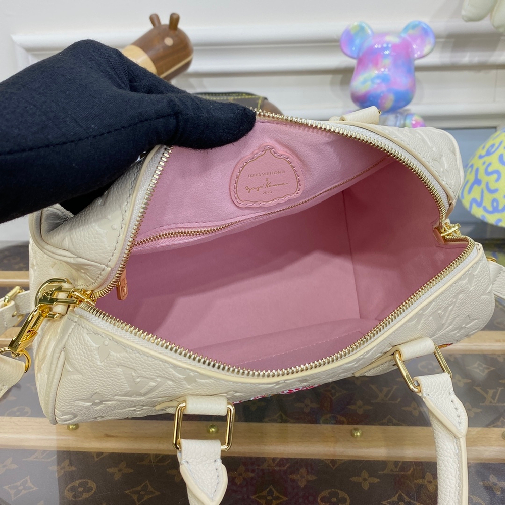 Louis Vuitton Speedy 25
