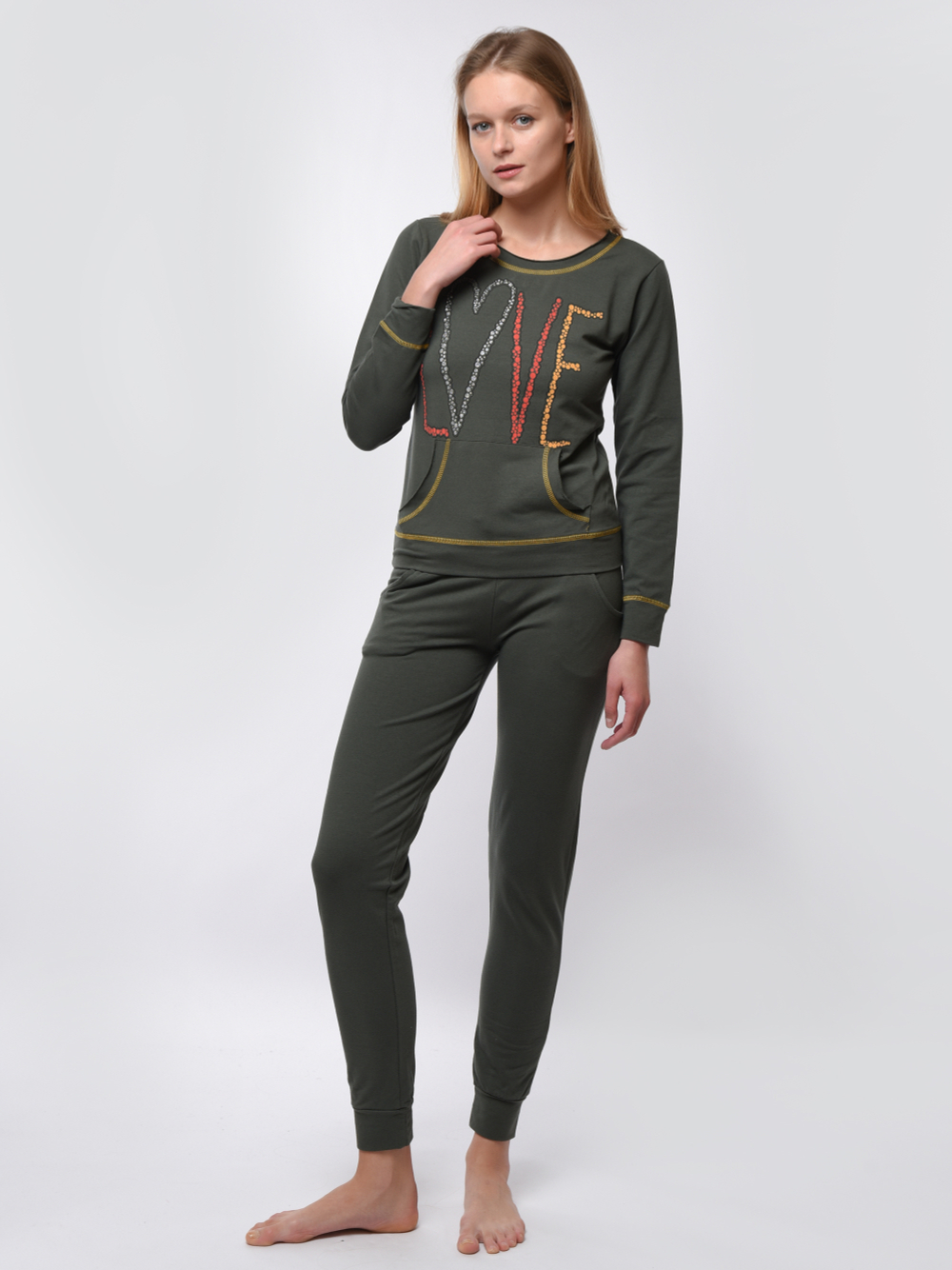 Костюм женский