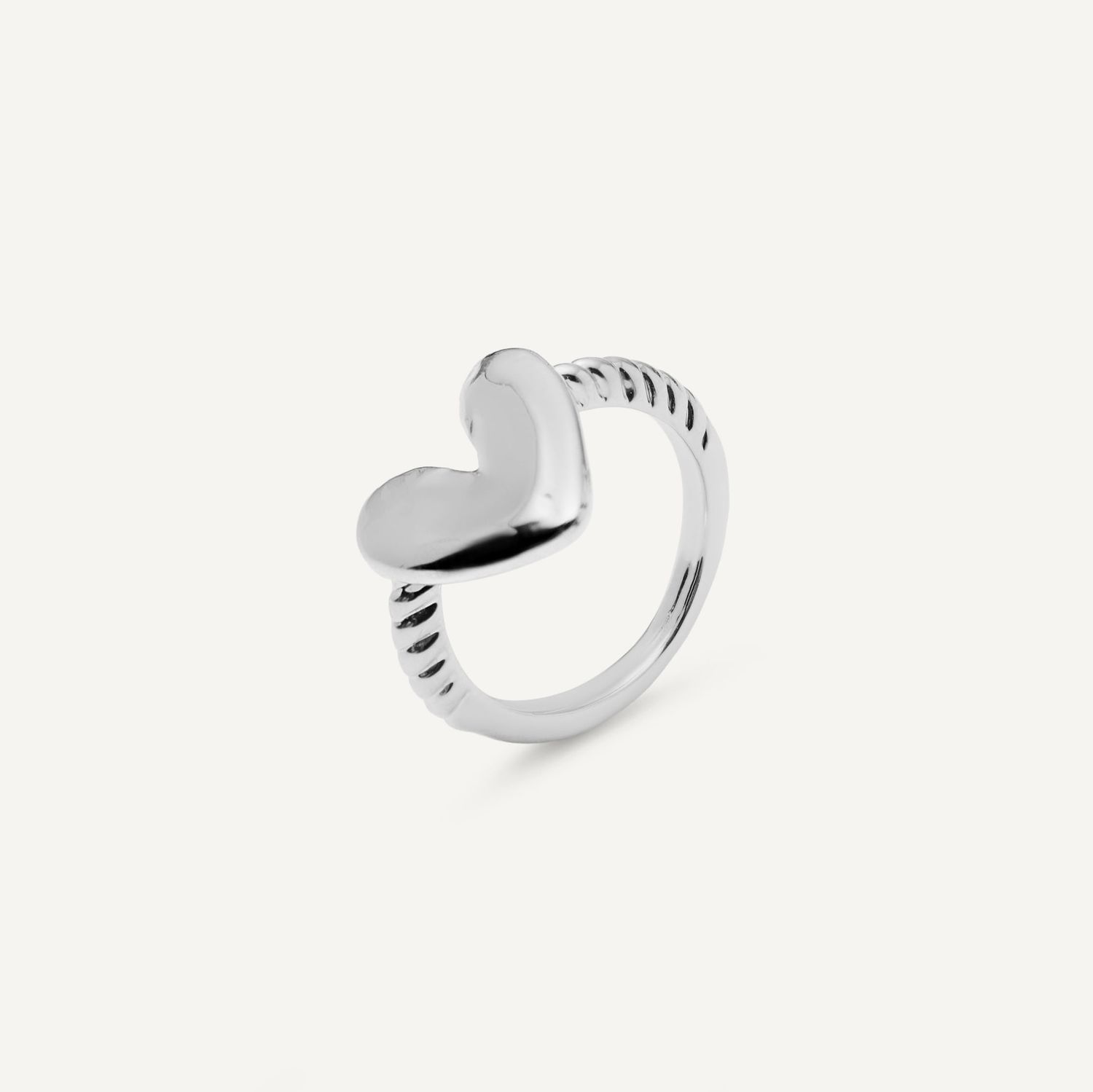 Кольцо Hearty Heart Ring - Silver