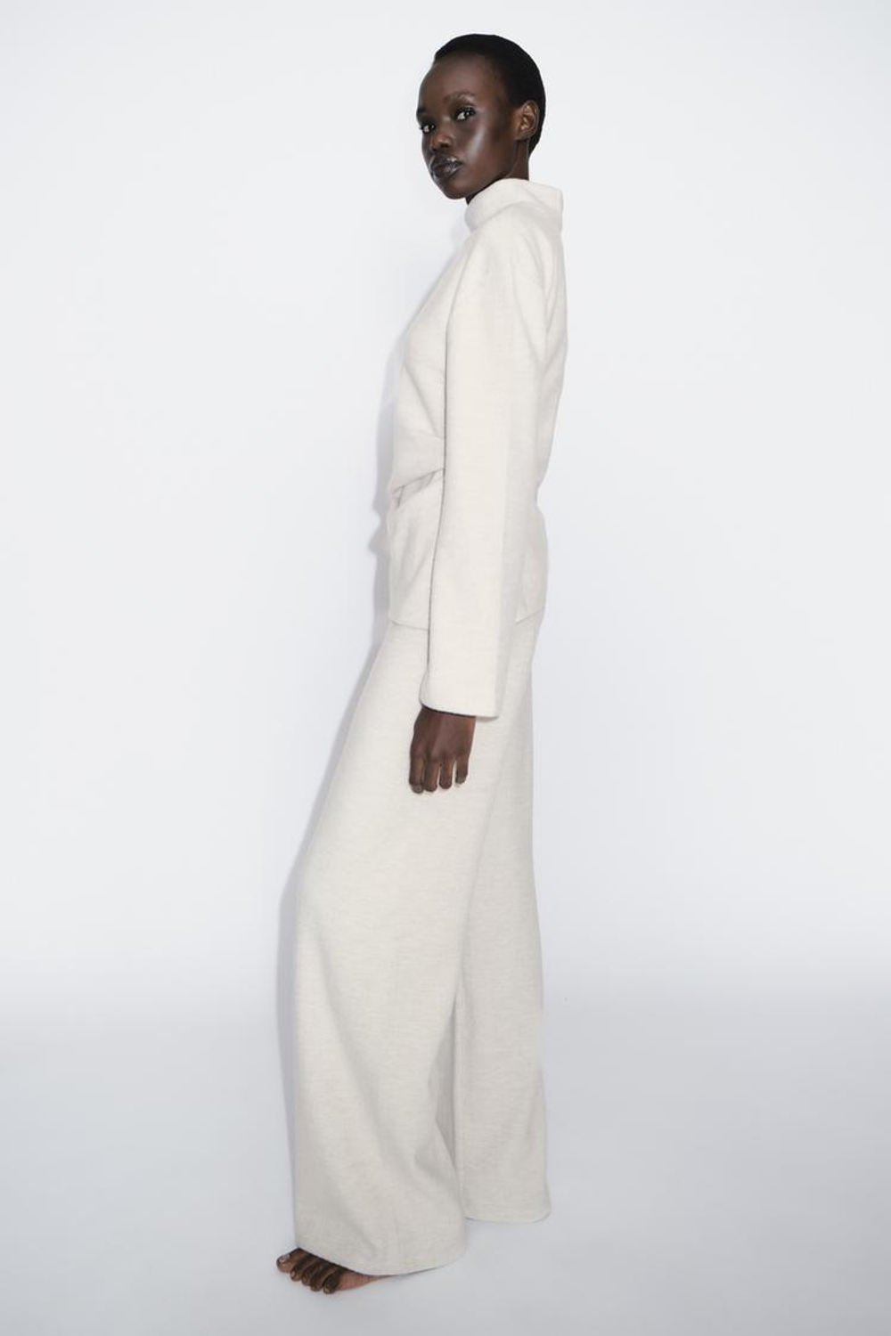 ZARA МЯГКИЙ ТОП СО СКЛАДКАМИ, БЕЖЕВЫЙ