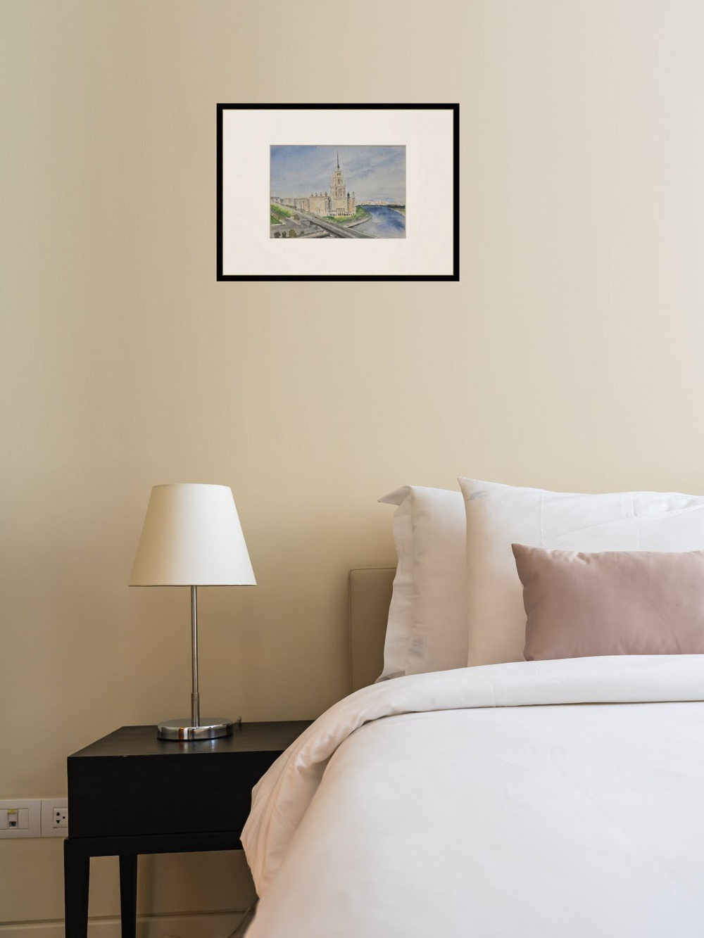 Картина авторская акварельная в паспарту 21х30 см на стену для интерьера "Гостиница....., Москва"