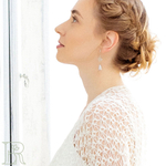 LEFIREL' Серьги серебряные женские "Даилина" с жемчугом Swarovski / ювелирные украшения из родированного серебра 925