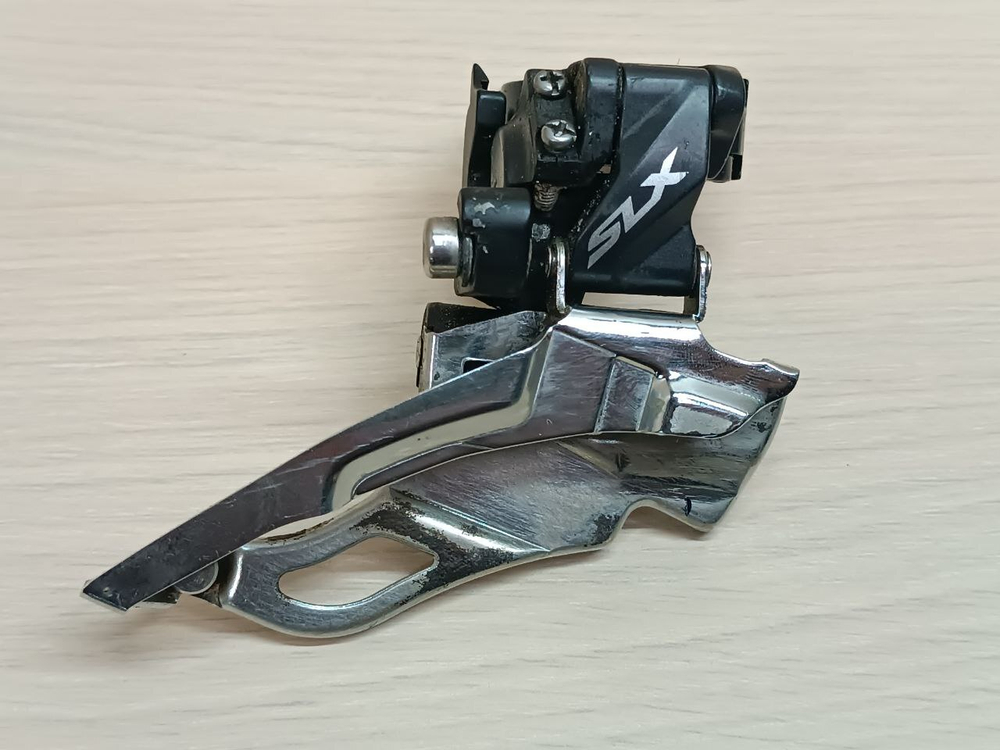 Переключатель на велосипед Shimano Deore SLX FD-M671A (передний)