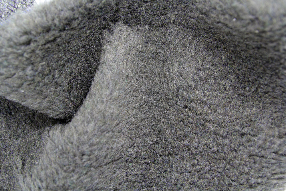 Дополнительное  меховое утепление  в армейский спальный мешок. Подойдет для армейского спальника стандартной ширины (90 - 95 см), с молнией сбоку.