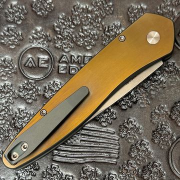 Нож автоматический Pro-Tech NEWPORT CUSTOM 002 (2024 г.) - клинок CPM-S35VN, титановая рукоять