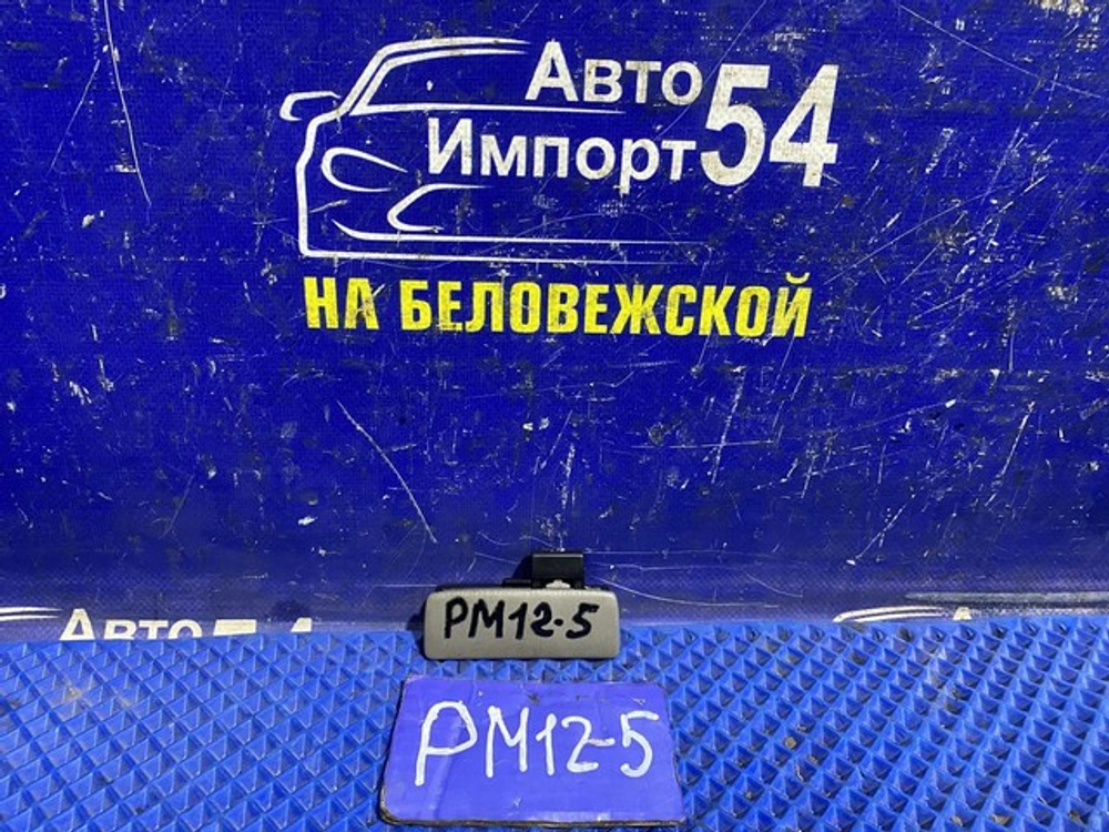Бардачок пассажирский NISSAN LIBERTY 1999