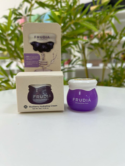 Frudia Blueberry Hydrating Cream Увлажняющий крем для лица с экстрактом черники, 10 мл
