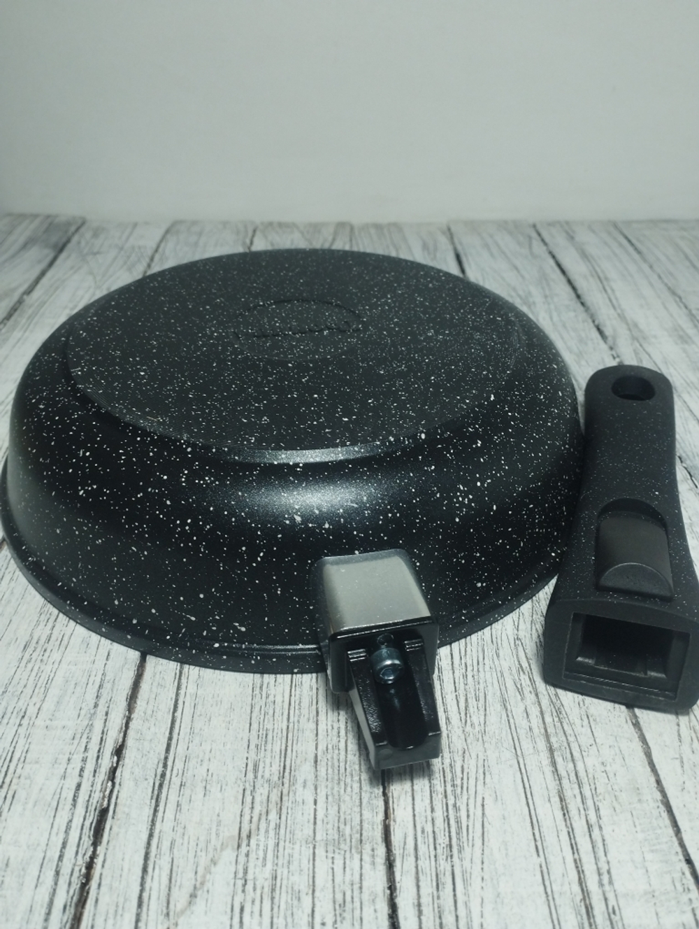 Сковорода 220/55мм АП Гранит съемная ручка с2253аг