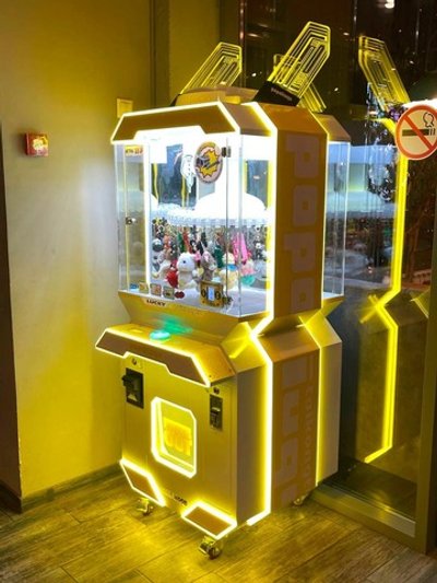 Призовой автомат «Космозаяц» с купюроприемником