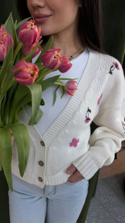 Кардиган с цветами взрослый