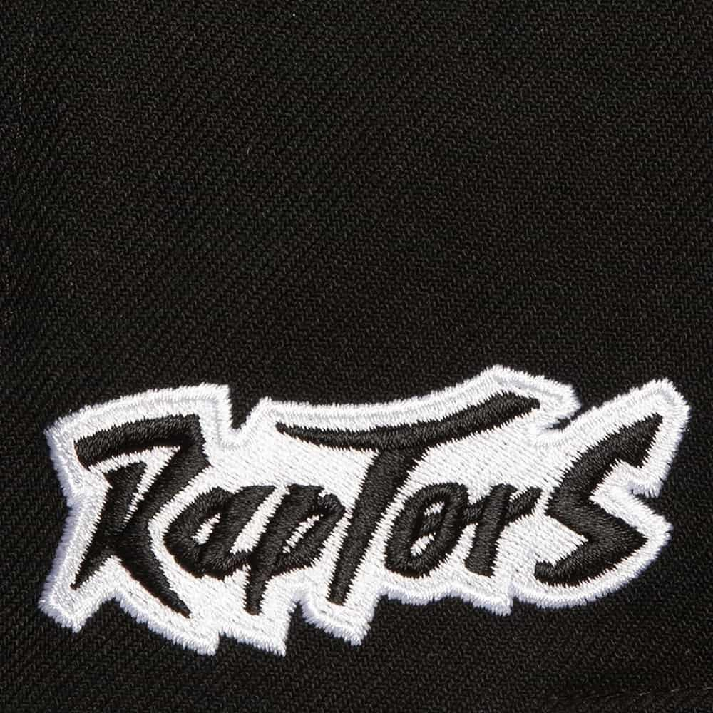 Кепка Mitchell&Ness NBA Evergreen Snapback Toronto Raptors Cap Black