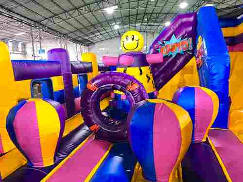 Коммерческий надувной батут "Комиксы" 7*5*3 м