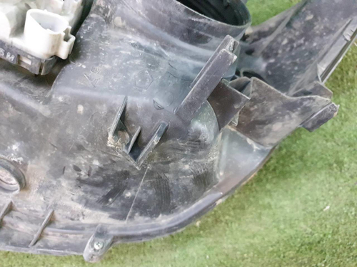 Битая Фара правая Toyota Camry 7 XV50 (2011-2014) ксенон не адаптив