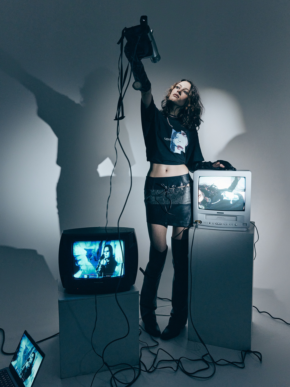 Футболка Love metal, черная