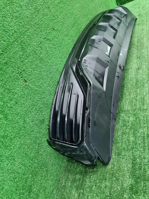 Юбка заднего бампера Geely Monjaro (2021-н.в.)
