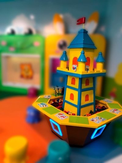 Детский игровой стол конструктор «Крепость»