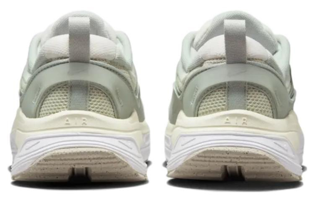 Кроссовки Nike Air Max Bliss (Женская размерная сетка)