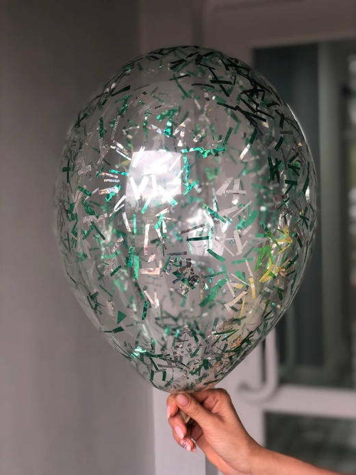 Воздушный шар с наполнением конфетти полоски зеленые ПАЛИТРА №4154