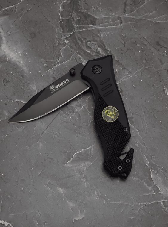 Выкидной нож тактический BOKER Черный