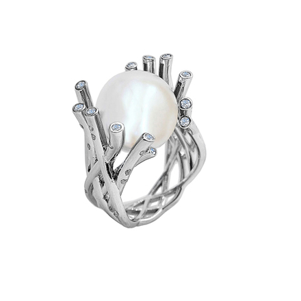 Кольцо Ermolov белым жемчугом