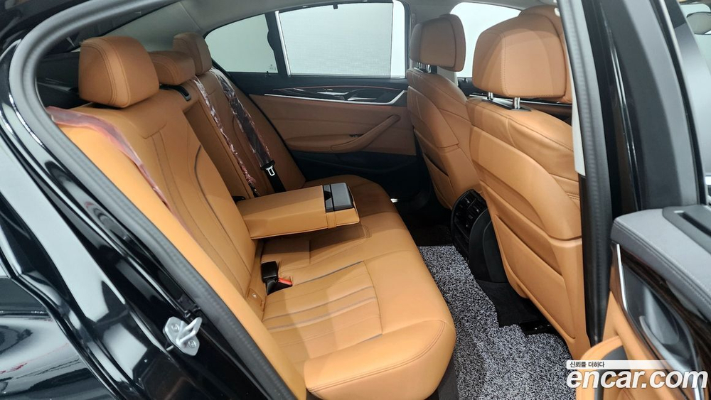 BMW 5 Series (G30) 520i Luxury (07.2023)