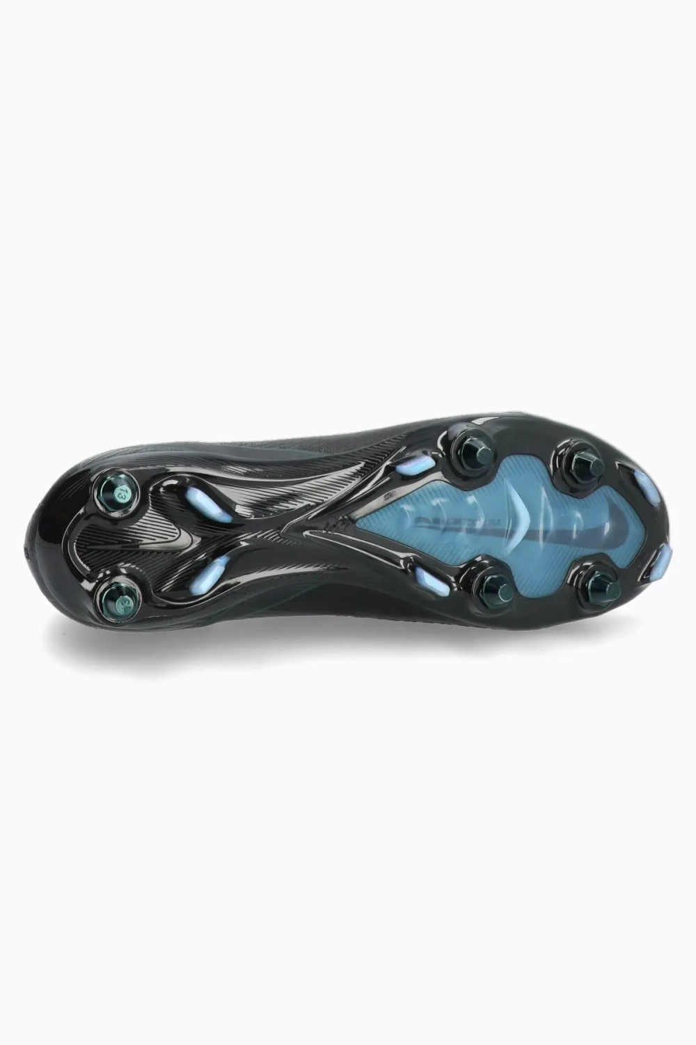 Nike moulded football boots top