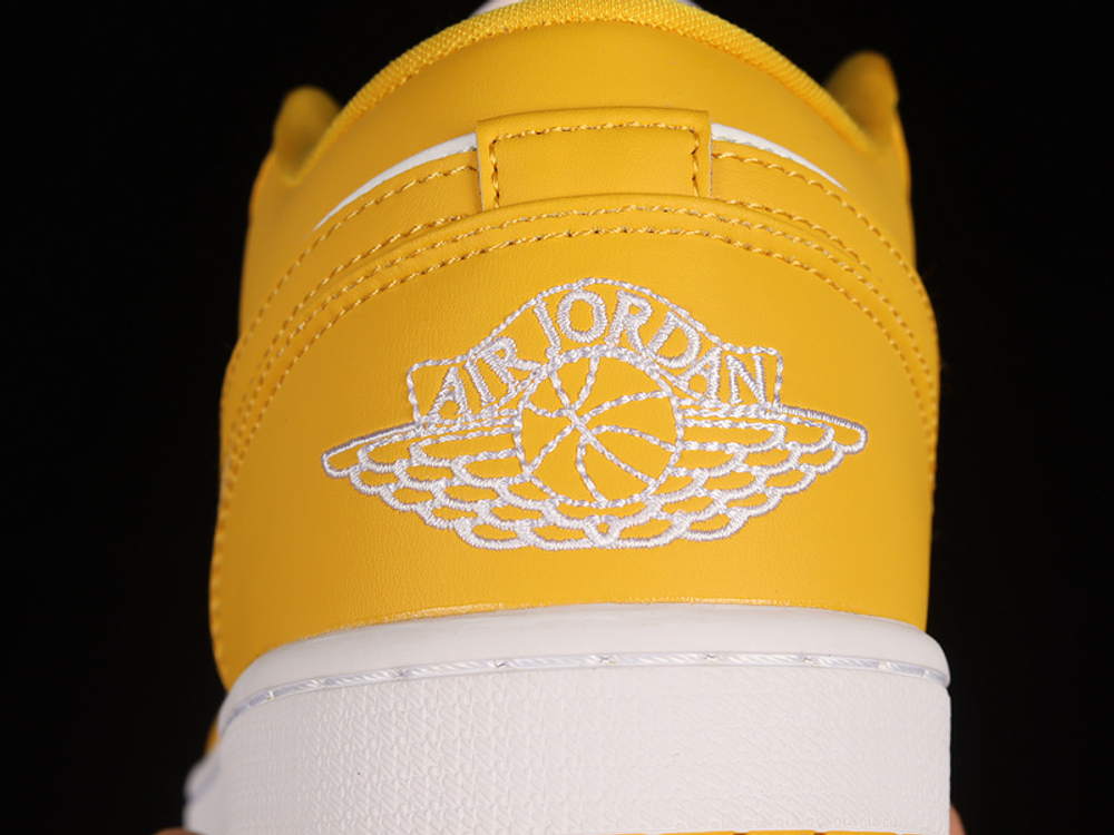 Jordan 1 Low Pollen