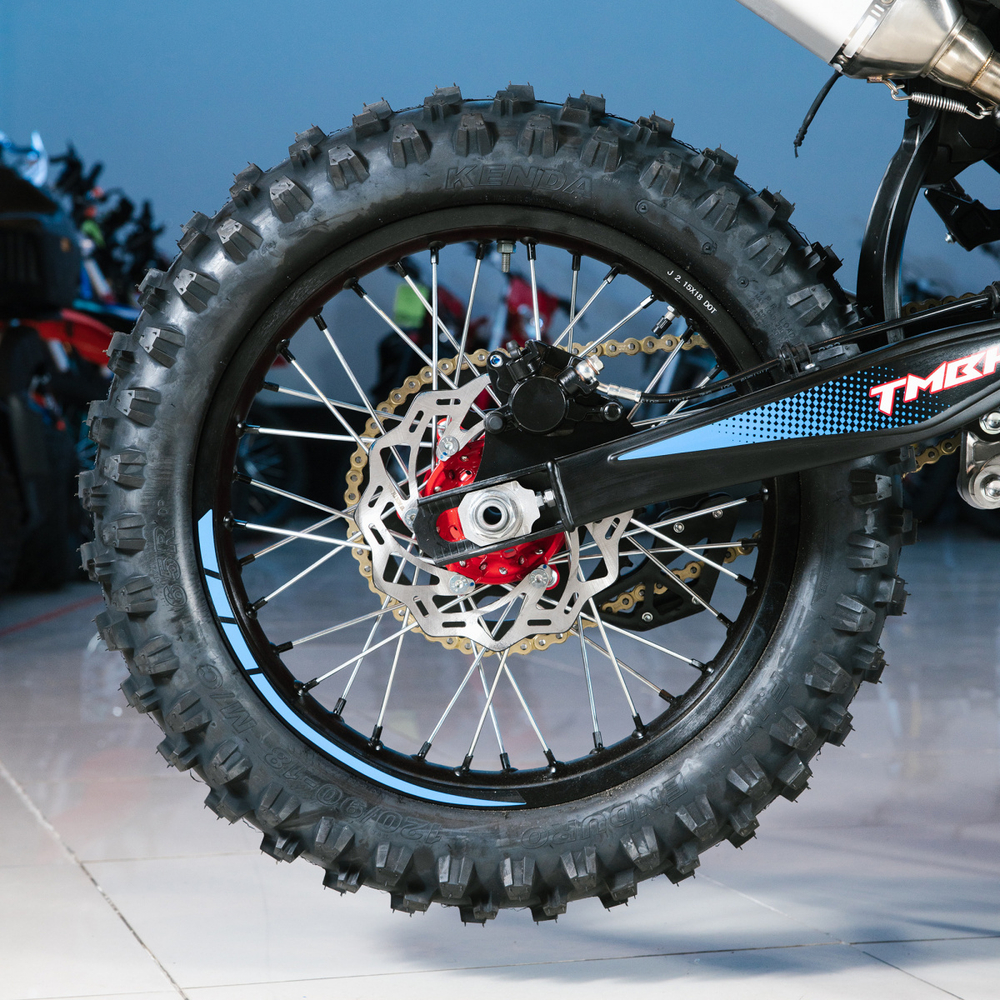 Мотоцикл эндуро TMBK Kinetic 300 (NB300) Black 21/18