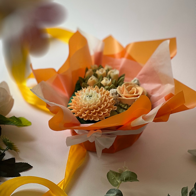 Мини-букет творожных капкейков 3 шт (Хризантема, Тюльпаны, Роза с гиацинтами)