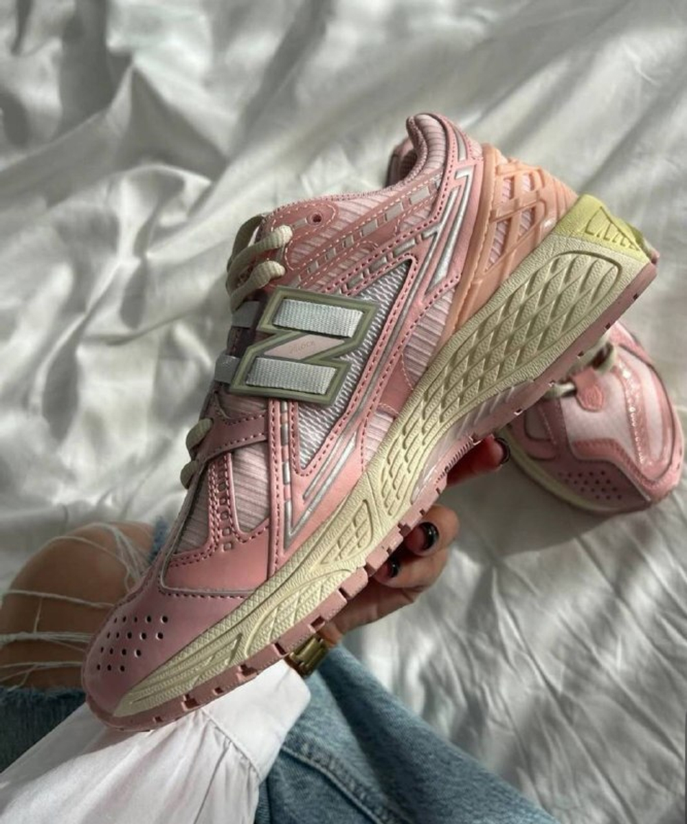 Кроссовки New Balance 1906