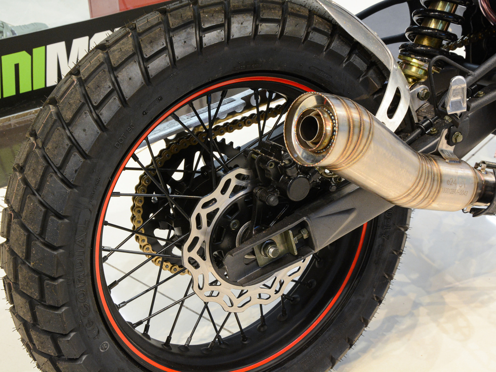 Мотоцкил FUEGO SCRAMBLER LUX 300 ПТС (красный)