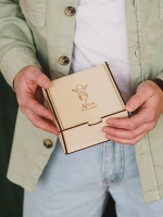 Ремень из натуральной кожи с пряжкой, подарочный