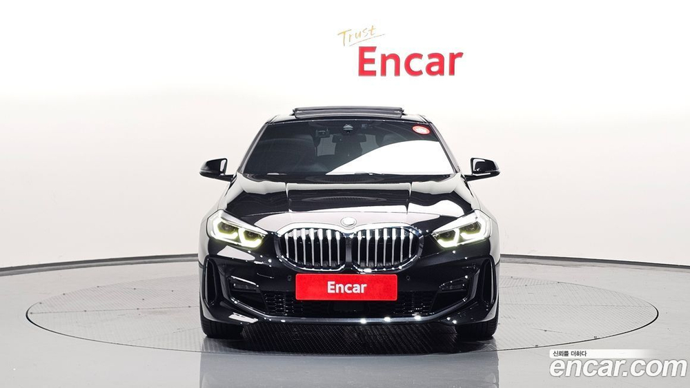BMW 1 Series (F40) 120i M Sports (10.2023)