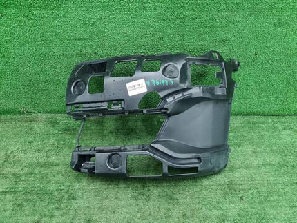 Кронштейн переднего бампера LH BMW 5er G30 (20-23)