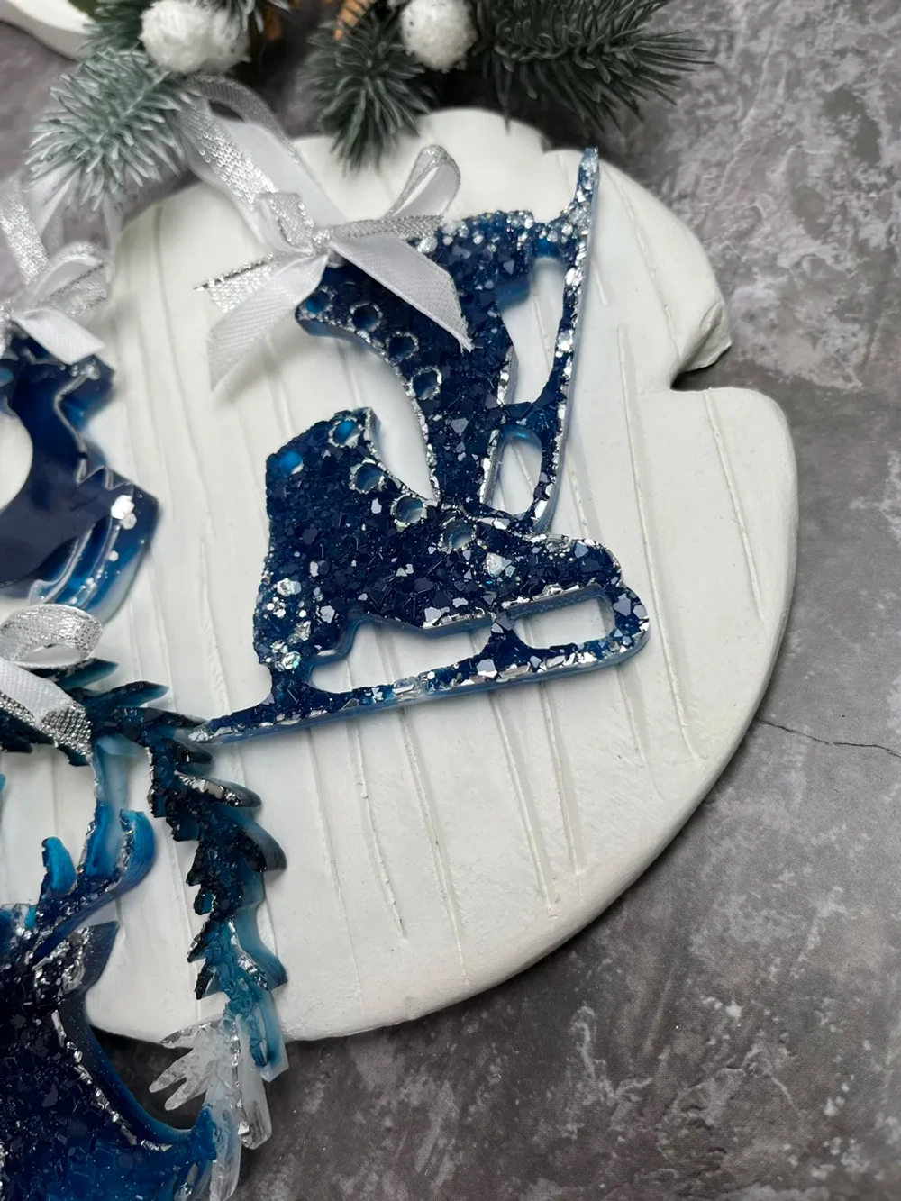 Набор новогодних елочных 3 шт