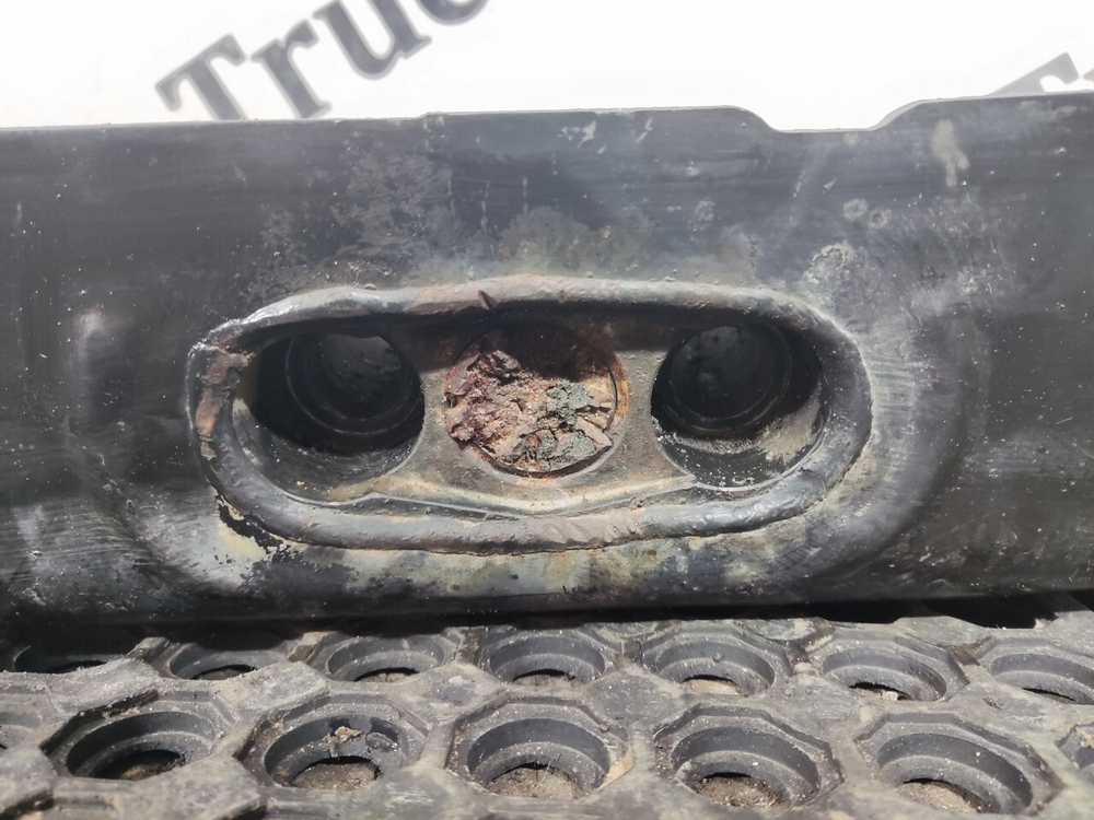 Усилитель переднего бампера 2020г.