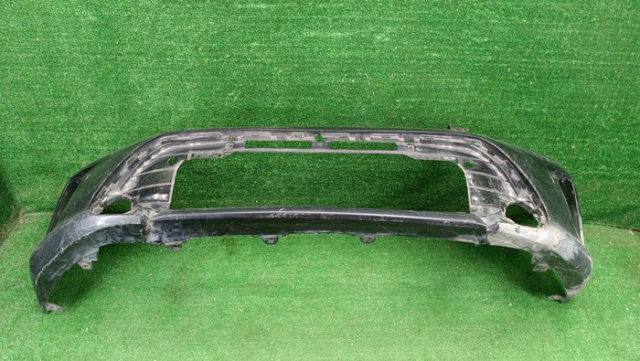 Бампер передний Toyota Camry xv50 (2014-2018)