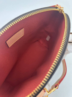 Сумка Louis Vuitton