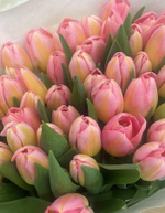 Банч 50 тюльпанов желто-розовых