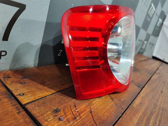 Фонарь левый Volkswagen Jetta 5 Оригинал целый 1K5945095M