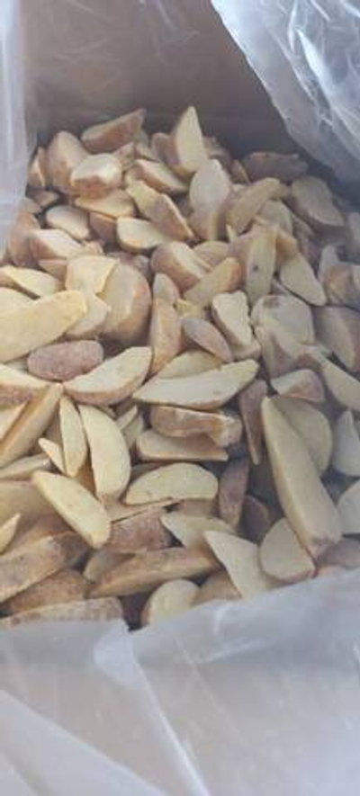 Картофельные дольки в кожуре со спец./ Коробка 12,5кг