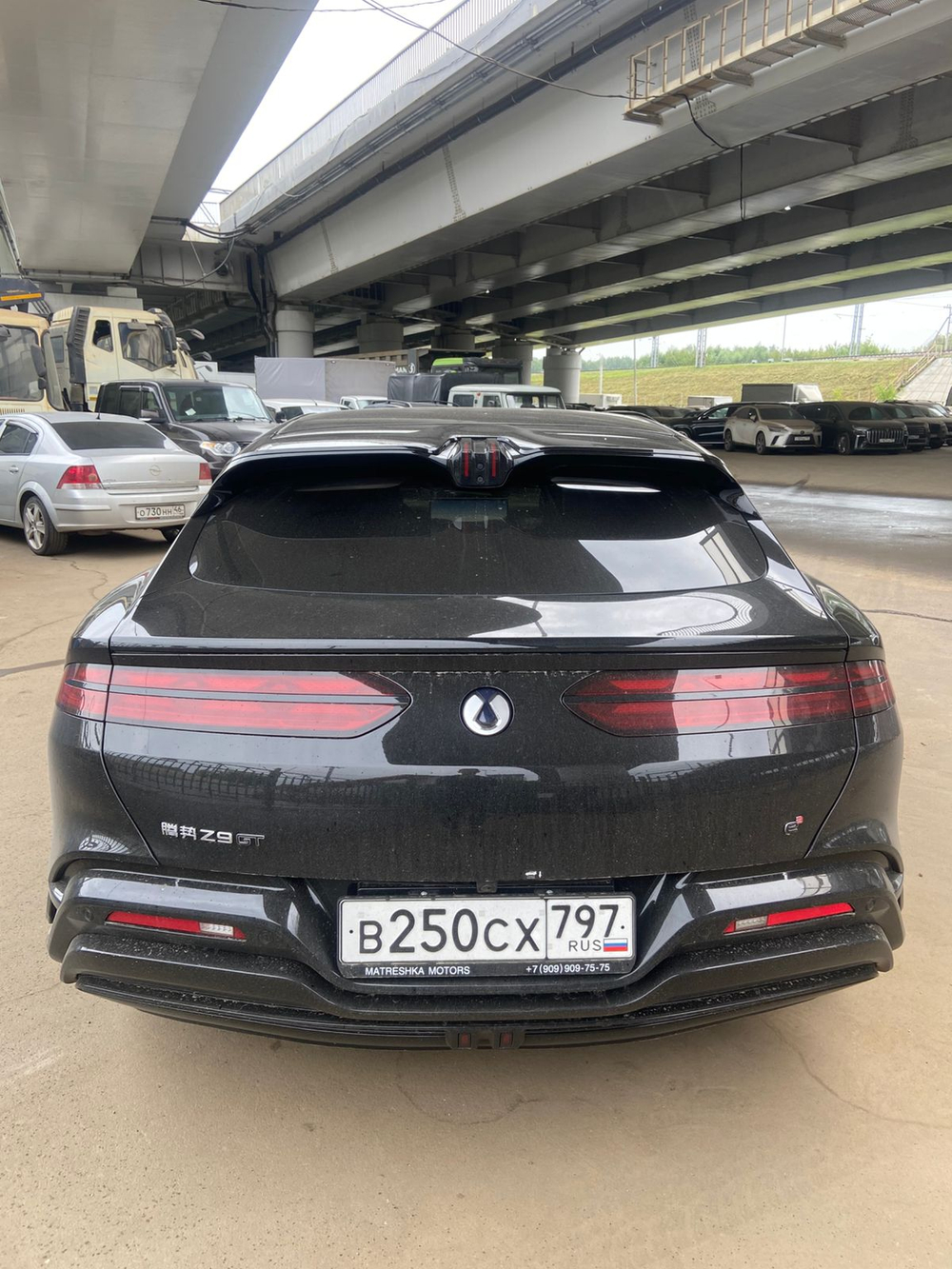 Denza Z9 GT 2.0T E-CVT AWD PHEV 1100 Ultra