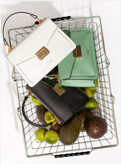 Сумка-кросс-боди из кожи сафьяно