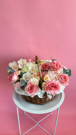 Корзина с цветами #50