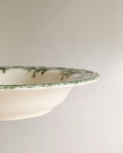 ZARA HOME ГЛУБОКАЯ ТАРЕЛКА ИЗ ФАЯНСА С ЦВЕТОЧНЫМ УЗОРОМ, ОЛИВКОВЫЙ