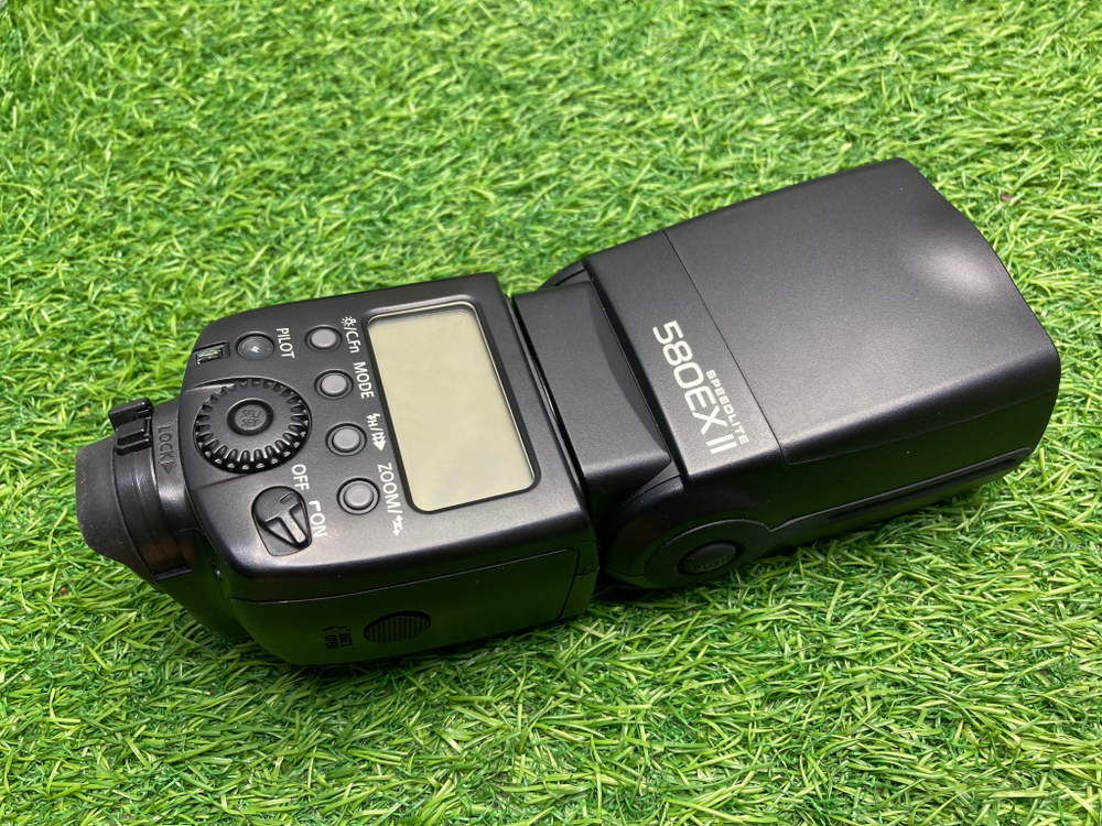 Canon Speedlite 580EX II