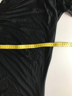 Кофта с открытым плечом, визуально на 42/44 размер