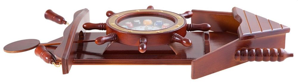 Часы настенные &quot;Избушка&quot; 33 см x 66 см, деревянные