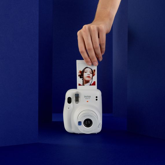 Fotoaparat \ Фотоаппарат Fujifilm Instax Mini 11 White